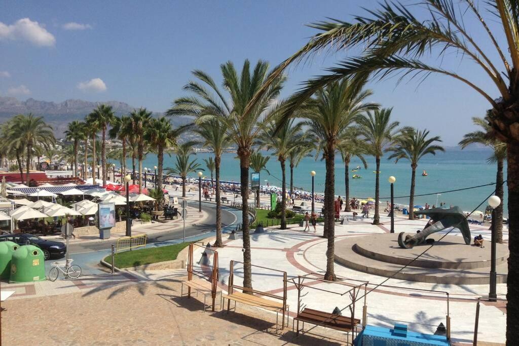 Penthouse - Residence La Mina - Albir Avec Wifi Gratuit アルビール エクステリア 写真