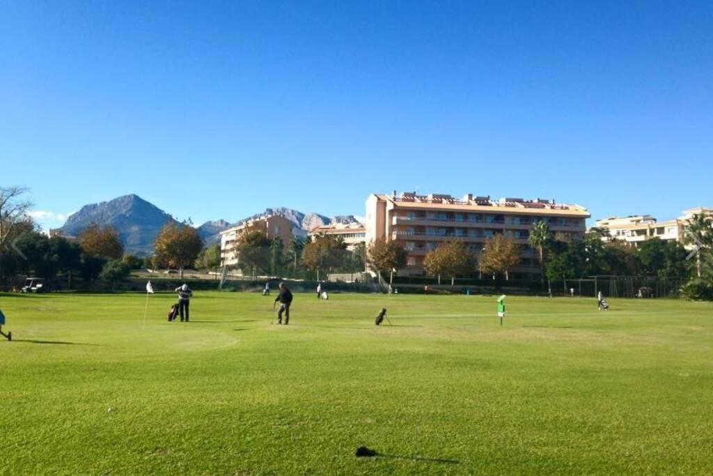 Penthouse - Residence La Mina - Albir Avec Wifi Gratuit アルビール エクステリア 写真